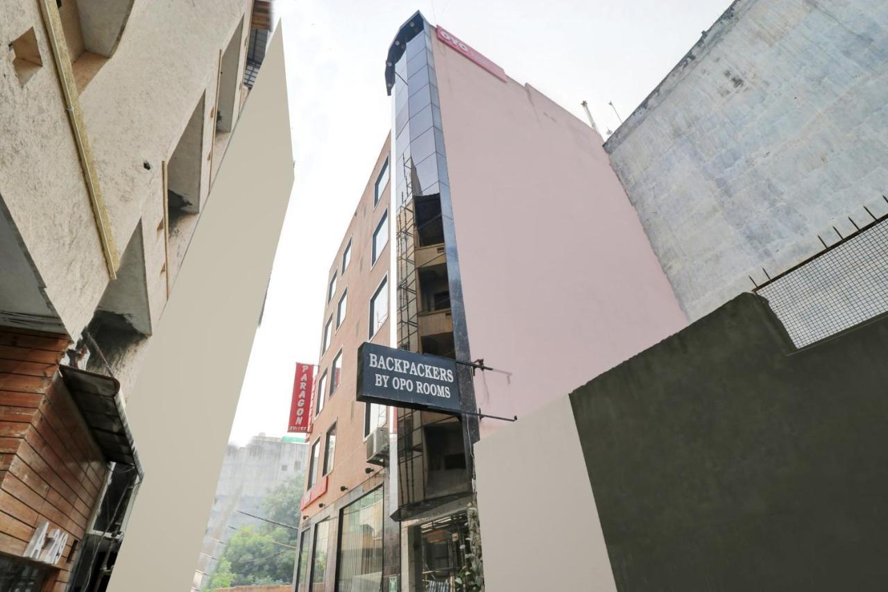 Oyo 23368 Boutique Hotel Paragon Nova Deli Exterior foto